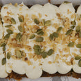 Load image into Gallery viewer, Hummingbird cake
